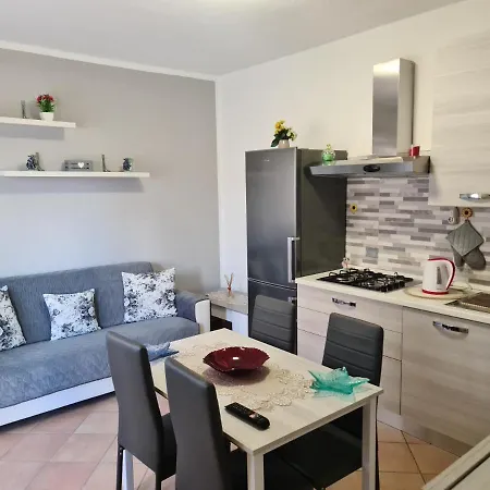 A Due Passi Dal Lungomare E Centro Citta Апартаменты
