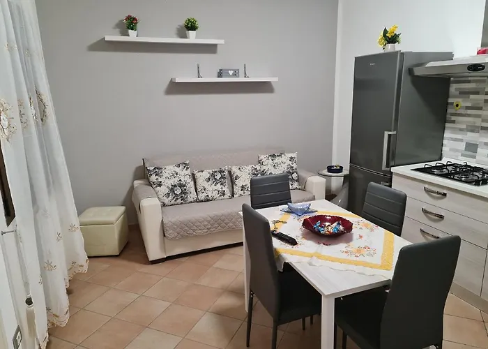 - A Due Passi Dal Lungomare E Centro Citta * Ольбия